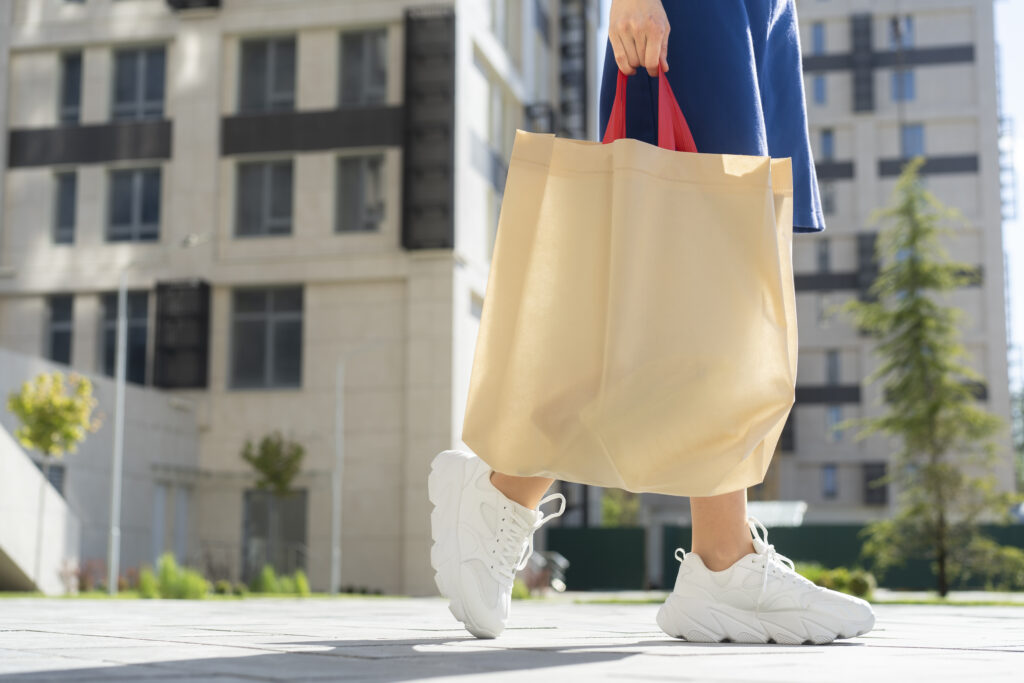 The tote bag